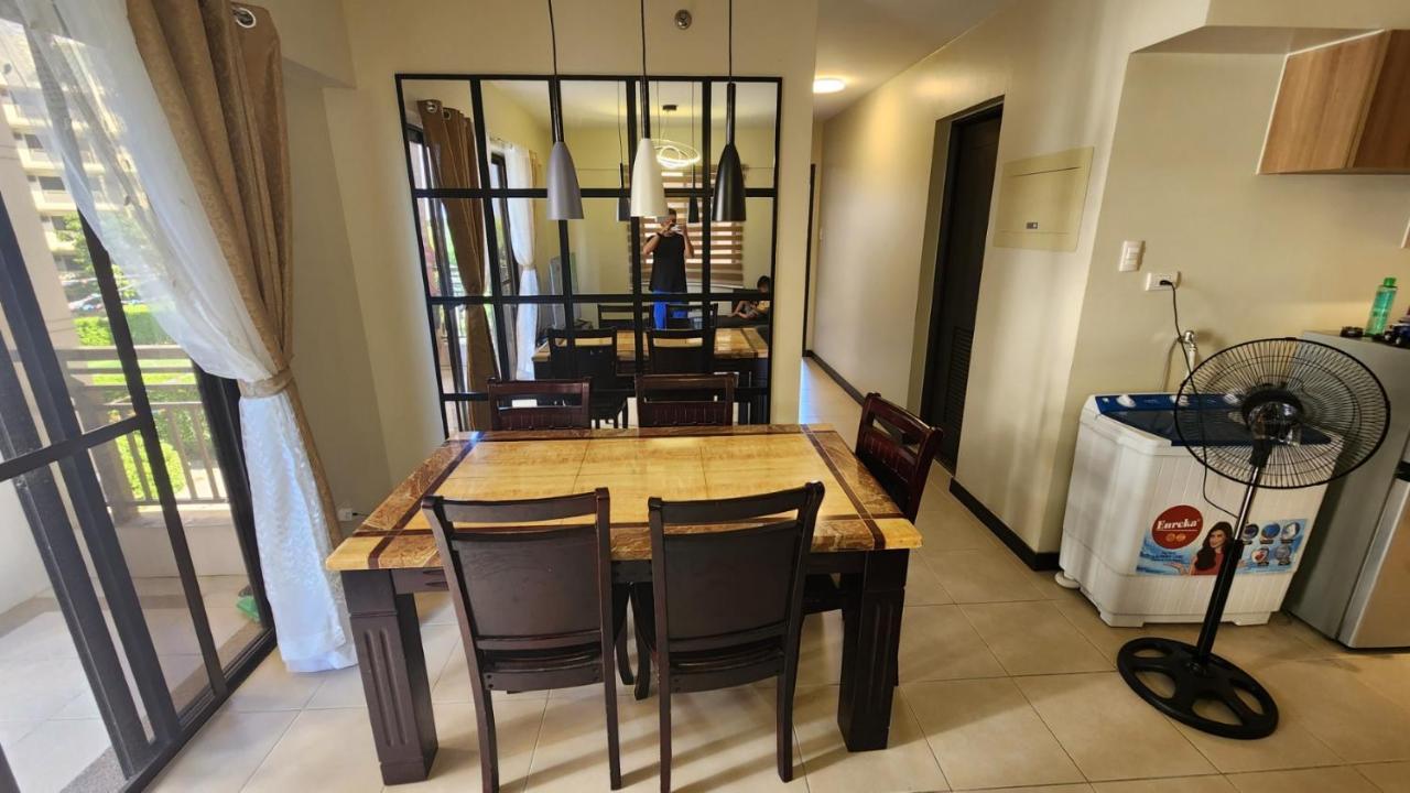 Asteria Residences 3 Bedroom And 2 Baths Manila Esterno foto