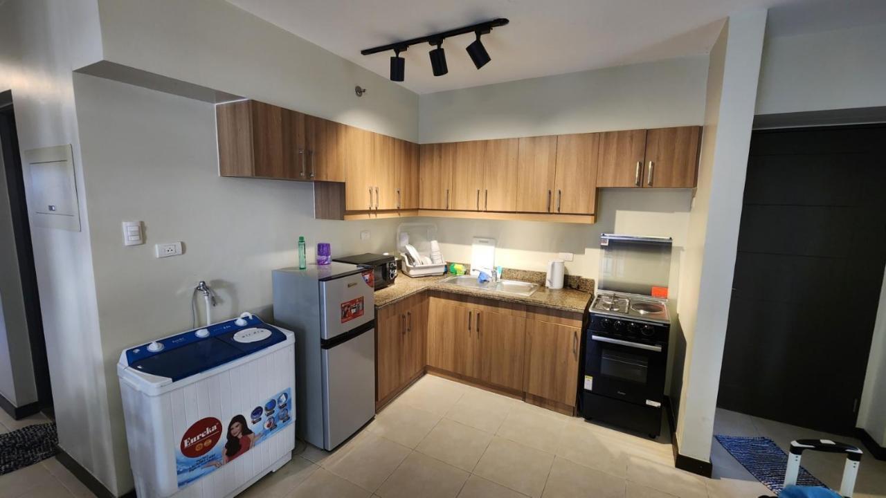Asteria Residences 3 Bedroom And 2 Baths Manila Esterno foto